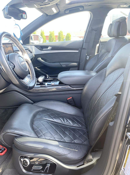 2016 Audi S8 Plus 4D Sedan