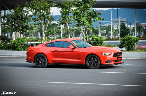 Ford Mustang (6th Gen) Carbon Fiber Body Kits - 1