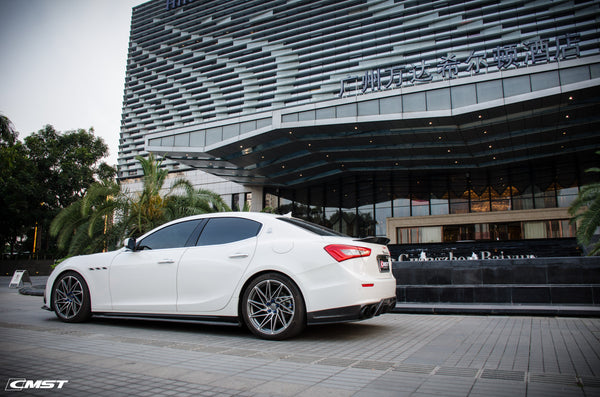 Maserati Ghibli (2013-2016) Carbon Fiber Body Kits