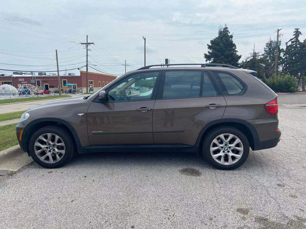 2013 BMW X5 35i xDrive 4D SUV