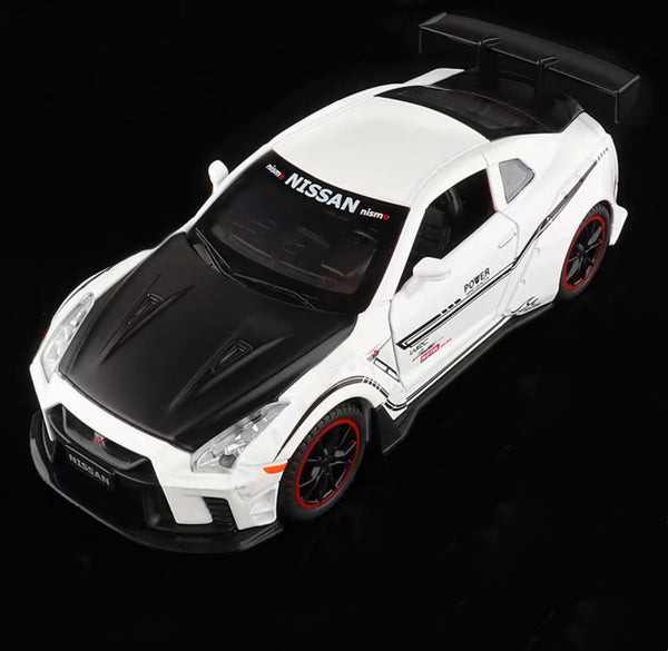 GTR Model Car (1:43)
