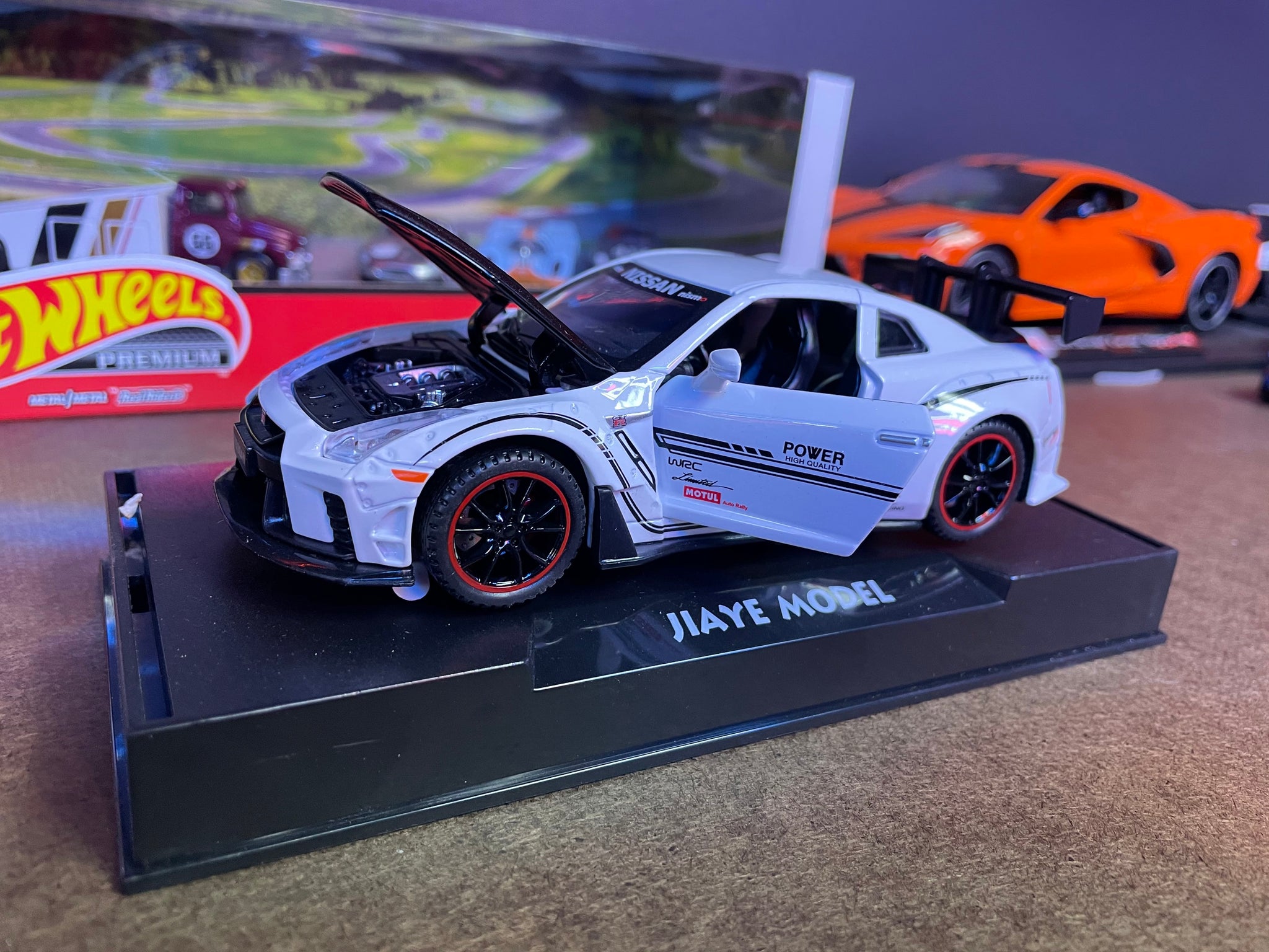 GTR Model Car (1:43)