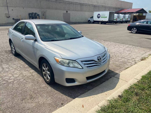 2010 Toyota Camry LE 4D Sedan