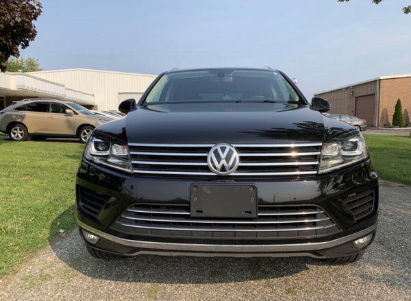 2015 Volkswagen Touareg 4D SUV