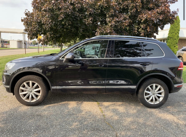 2015 Volkswagen Touareg 4D SUV
