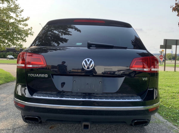 2015 Volkswagen Touareg 4D SUV