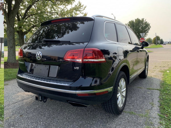 2015 Volkswagen Touareg 4D SUV