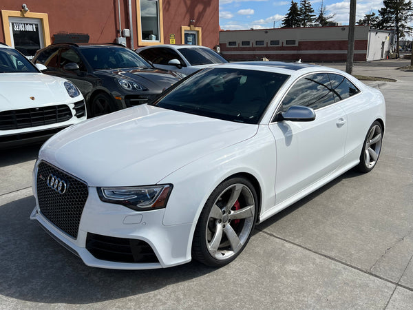 2015 Audi RS 5 4.2 Quattro 2D Coupe