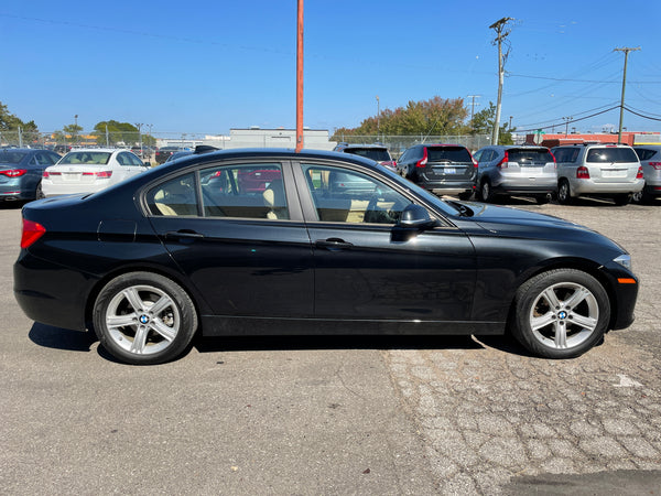 2014 BMW 328i xDrive 4D Sedan