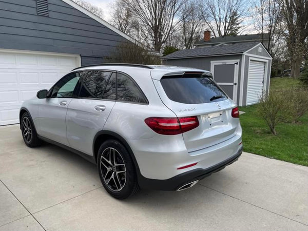 2018 Mercedes-Benz GLC 300 4MATIC 4D SUV