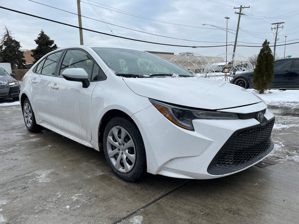2020 Toyota Corolla LE 4D Sedan