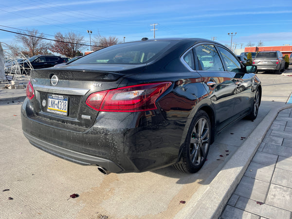 2018 Nissan Altima SR 4D Sedan