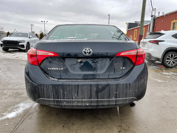 2019 Toyota Corolla LE 4D Sedan