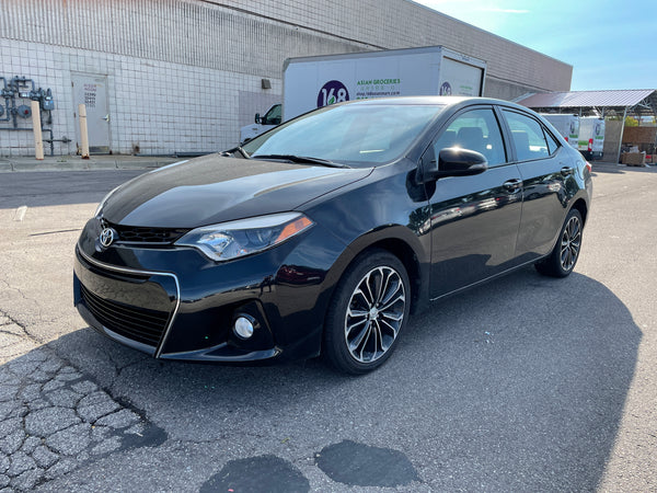 2015 Toyota Corolla S Plus 4D Sedan