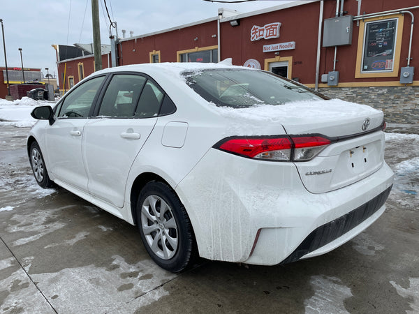2020 Toyota Corolla LE 4D Sedan