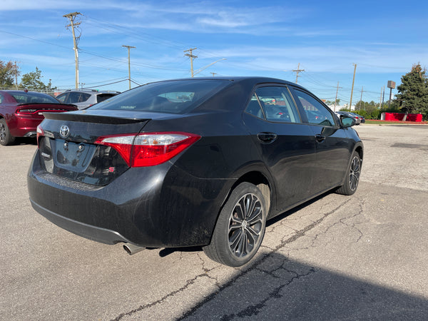 2015 Toyota Corolla S Plus 4D Sedan