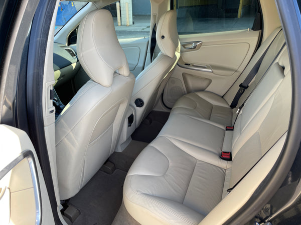 2014 Volvo XC60 T6 4D SUV