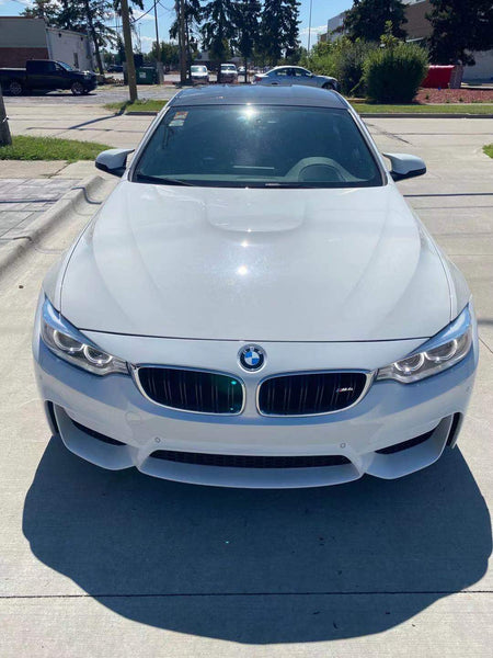 2015 BMW M4 2D Coupe