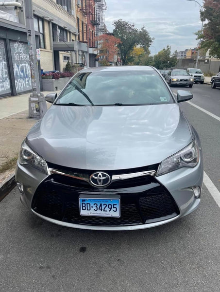 2015 Toyota Camry SE 4D Sedan
