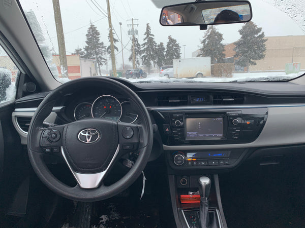 2016 Toyota Corolla LE 4D Sedan