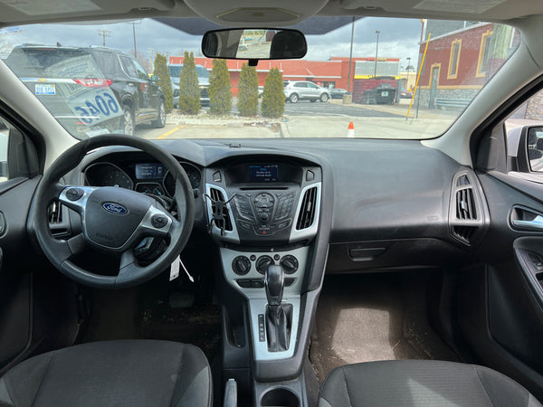2012 Ford Focus SE 4D Sedan