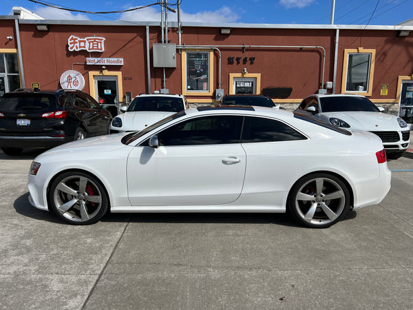 2015 Audi RS 5 4.2 Quattro 2D Coupe