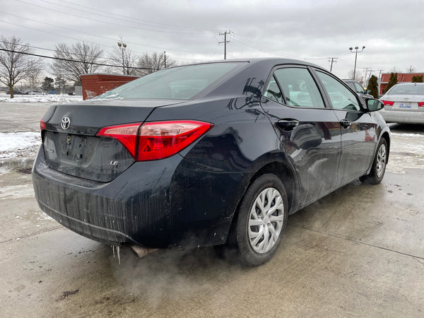 2019 Toyota Corolla LE 4D Sedan