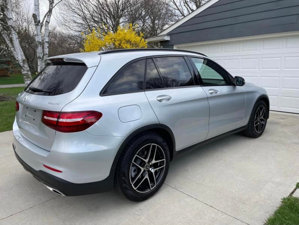 2018 Mercedes-Benz GLC 300 4MATIC 4D SUV