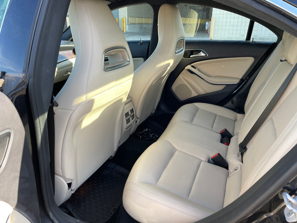 2014 Mercedes-Benz CLA 250 4D Sedan