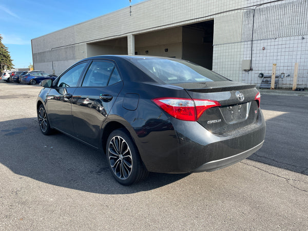 2015 Toyota Corolla S Plus 4D Sedan