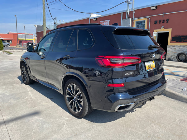 2019 BMW X5 xDrive 50i 4D SUV