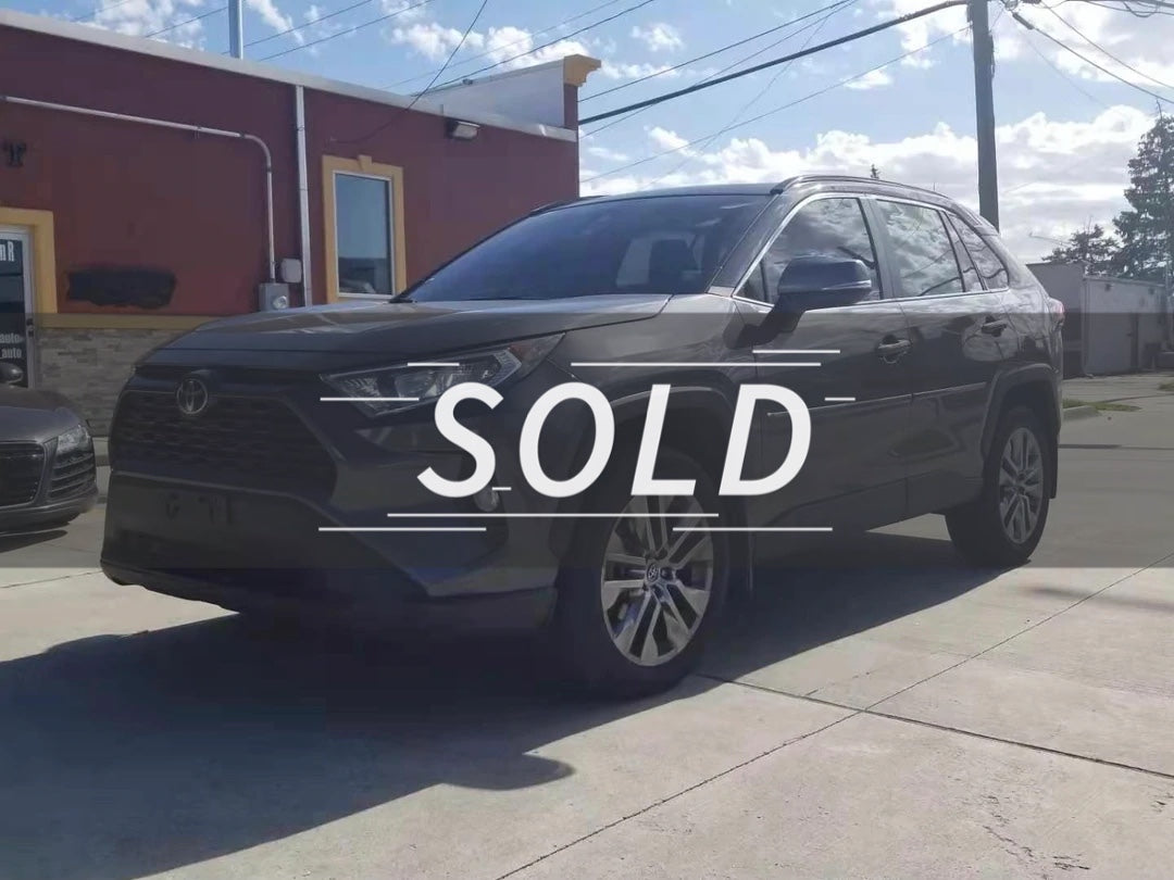 2020 Toyota RAV4 XLE Premium 4D SUV