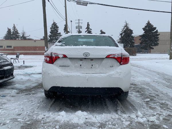 2016 Toyota Corolla LE 4D Sedan