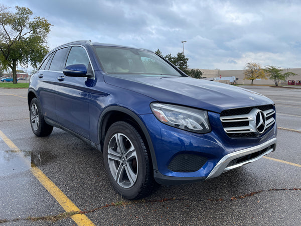 2018 Mercedes-Benz GLC 300 4MATIC 4D SUV