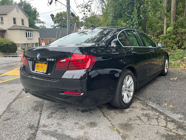 2015 BMW 528 XI 4D Sedan
