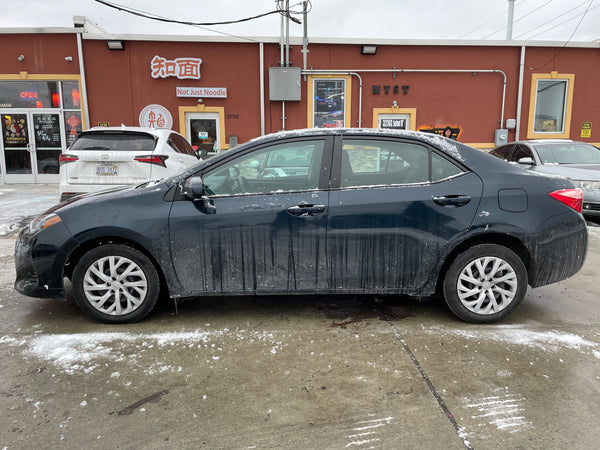 2019 Toyota Corolla LE 4D Sedan