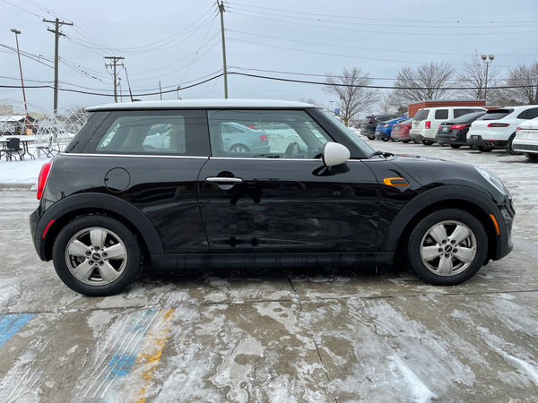2017 Mini Cooper Hardtop 2D Coupe