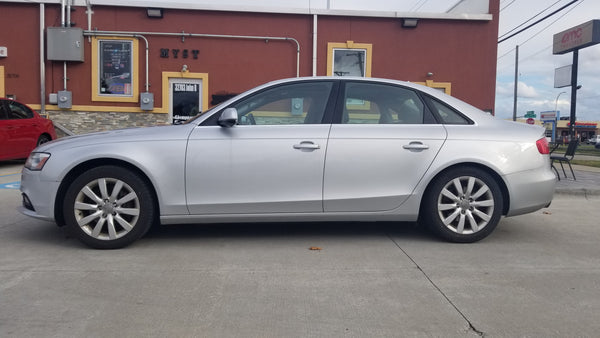 2013 Audi A4 2.0T Quattro Premium 4D Sedan