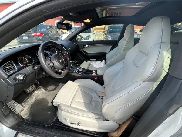 2015 Audi RS 5 4.2 Quattro 2D Coupe