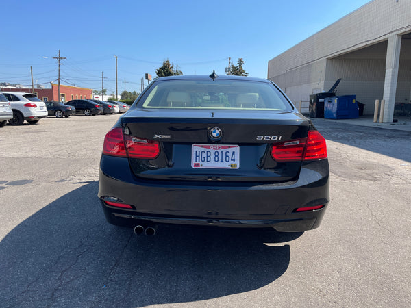 2014 BMW 328i xDrive 4D Sedan