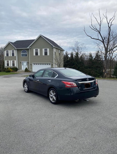 2013 Nissan Altima SV 4D Sedan