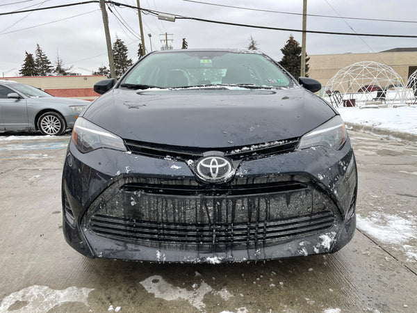 2019 Toyota Corolla LE 4D Sedan