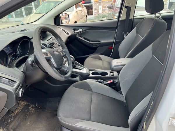 2012 Ford Focus SE 4D Sedan
