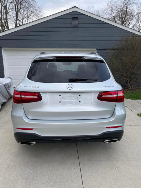2018 Mercedes-Benz GLC 300 4MATIC 4D SUV