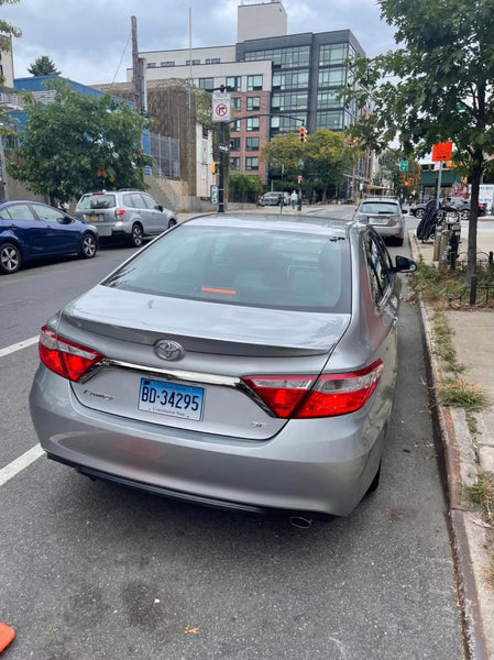 2015 Toyota Camry SE 4D Sedan