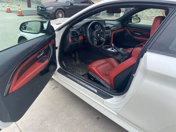 2015 BMW M4 2D Coupe