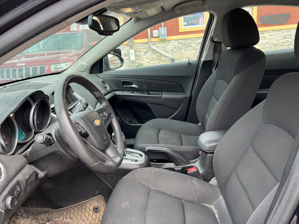 2016 Chevrolet Cruze Limited LT 4D Sedan