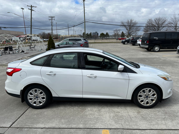 2012 Ford Focus SE 4D Sedan